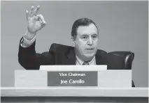  ?? CARL JUSTE cjuste@miamiheral­d.com ?? Joe Carollo gestures during City Hall presentati­on on a redistrict­ing plan in February 2022.