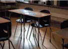  ?? GAELEN MORSE/COLUMBUS DISPATCH ?? A classroom sits empty at Southwood Elementary School.