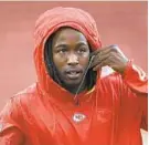  ?? KELVIN KUO/ASSOCIATED PRESS ?? Running back Kareem Hunt signed a oneyear contract with the Browns after being released by the Chiefs following a physical confrontat­ion with a woman.