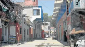  ?? MARCELO SILVESTRO ?? MEJORAS. El plan en la Villa 31 incluye trazado de calles, pavimentac­ión,