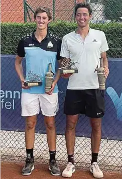  ?? Foto: François Knaff ?? Alex Knaff (l.) und Chris Rodesch gewannen am Sonntag die Doppelkonk­urrenz bei einem ITF-Turnier in Duffel (B).