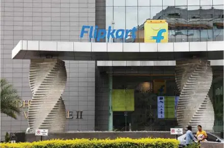  ?? BLOOMBERG PIC ?? Flipkart’s tie-up with Walmart looks likely to give the startup access to a much wider catalog of products, and the negotiatin­g power that comes with US$360b in annual spending.