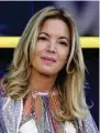  ??  ?? JEANIE BUSS (LAKERS)