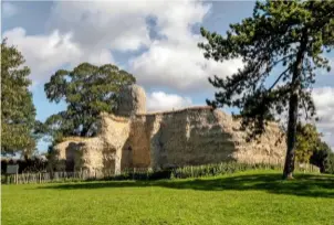  ??  ?? › The Grade I listed flint and mortar keep remains of Walden Castle. The castle’s bailey line helped create the shape of the town centre today.