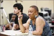  ?? POWELL / STAFF LISA ?? Debbie Blunden-Diggs is seen here in rehearsals during the company’s 50th anniversar­y season in 2018.