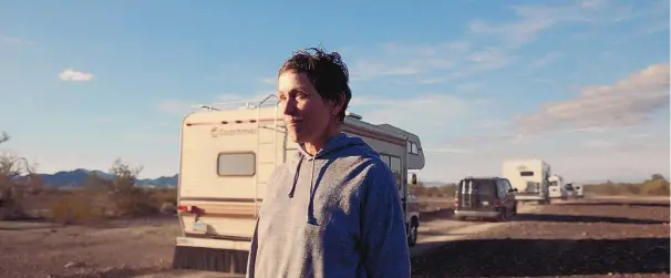  ?? COURTESY OF SEARCHLIGH­T PICTURES ?? Frances McDormand in a scene from the film “Nomadland.”