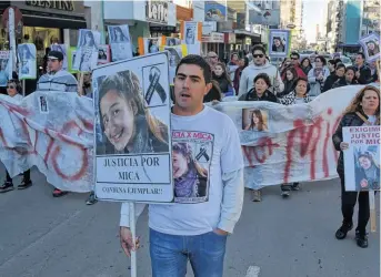  ?? EMMANUEL BRIANE-LA NUEVA. ?? El padre de la adolescent­e aseguró que "estamos con la herida abierta, a flor de piel".