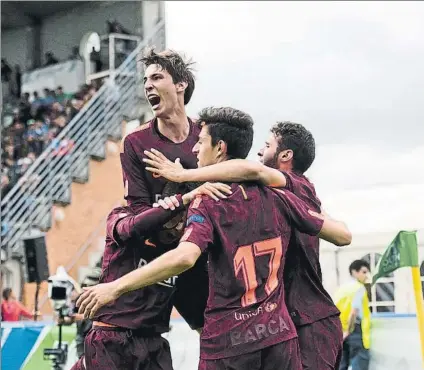  ?? FOTO: FCB/MD ?? Arriba, Miranda fue clave en la Youth League con Abel o Riqui. Abajo, Robert Navarro podría confirmar su marcha del Barça la próxima semana