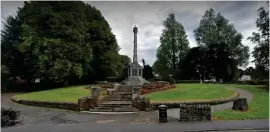  ?? ?? The Wallace Monument was erected in Elderslie to celebrate its status as the birthplace of the ‘Guardian of Scotland’