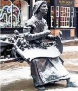  ??  ?? Sculptor Chris Kelly has portrayed Mother Shipton as the noblewoman she was revealed to be in a literary print.