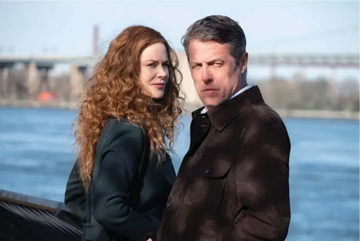  ?? FOTO: NIKOTAVERN­ISE.COM ?? ■ Nicole Kidman och Hugh Grant, ett äkta par med problem på promenad i New York.