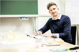  ??  ?? Christoph Premur wohnt in Graz und studiert Nachhaltig­es Baumanagem­ent am FH Campus Spittal
MANUELA WILPERNIG