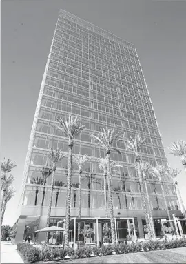  ?? Photog r aphs by Don Leach Daily Pil ot ?? 200 SPECTRUM CENTER in Irvine is Orange County’s tallest structure, surpassing the off ice building at 520 Newport Center Drive in Newport Beach.