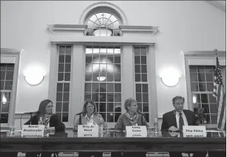  ?? DANA JENSEN THE DAY ?? From left, Bonnie Reemsnyder, Mary Jo Nosal, Cathy Carter and Arthur E. Sibley Jr. pause during the debate Thursday at Old Lyme Town Hall.