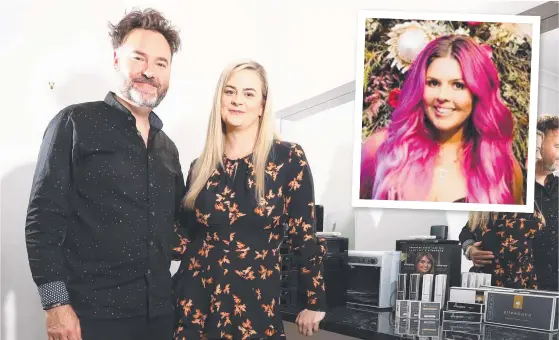  ?? Picture: JASON O'BRIEN ?? Husband and wife makeup experts Otto and Zoe Mitter are bringing brow artist Kelley Baker (inset) to Australia for a series of masterclas­ses.