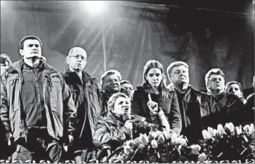  ?? YANNIS BEHRAKIS/ REUTERS PHOTO ?? Ukrainian ex- Prime Minister Yulia Tymoshenko, a foe of President Viktor Yanukovych, rallies the crowd in Kiev on Saturday.