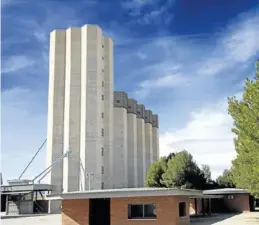  ?? EL PERIÓDICO ?? Silos de grano del grupo Arento en Cariñena.