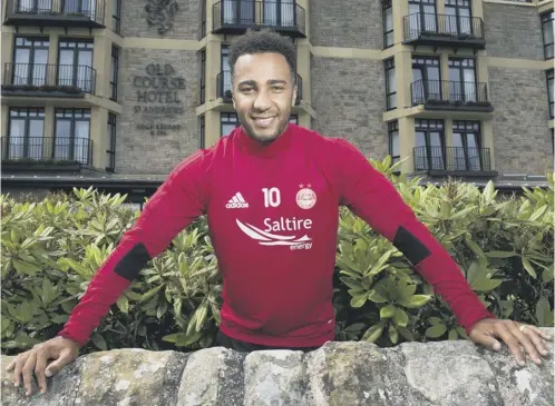  ??  ?? Former West Ham United striker Nicky Maynard joined the Aberdeen squad in St Andrews after signing a one-year contract yesterday.