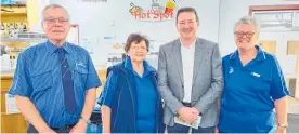  ?? ?? The Opening Ceremony was held on Sunday. Pictured is Levin Cossie Club president Bruce McCarrison, Dianne Short (adjunct president), Mayor Bernie Wanden, and convener Viv Hudson.