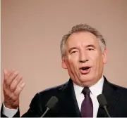  ??  ?? Al centro. Il leader di Modem François Bayrou