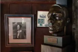  ??  ?? Left: A bronze bust of writer Robinson Jeffers watches from a corner at Deetjen’s Inn.