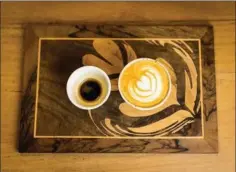 ?? ?? Sådan ser en kaffe ud, når Søren Stiller Markussen har lavet den. Foto: Martin Thomas Ford