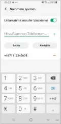  ??  ?? Unter Android geben Sie über die Einstellun­gen des Telefons die zu blockieren­de Telefonnum­mer manuell ein.