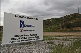  ?? Signal file photo ?? Southern California Gas Company is scheduled to perform maintenanc­e on pipes at the site west of Walmart on Copper Hill Drive. The maintenanc­e will take place from March 14-21.