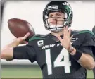  ?? Jim Mcisaac / Getty Images ?? Sam Darnold sat out practice on Saturday after reinjuring his right shoulder at Kansas City last week.