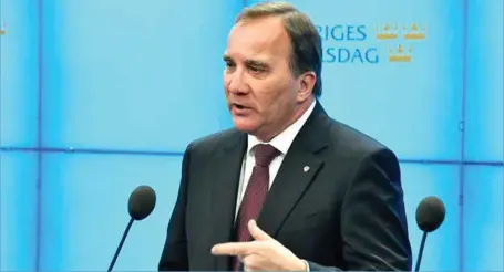  ?? FOTO: NTB SCANPIX ?? Stefan Löfven kan komme til å fortsette som statsminis­ter. Men til en svaert høy politisk pris.