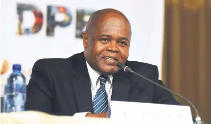  ?? Picture: Neil McCartney ?? HOT SEAT. Acting group CEO of Eskom Johnny Dladla, during a media briefing held at Megawatt Park, Eskom’s head office in Sunninghil­l, Johannesbu­rg, yesterday.