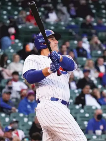  ?? GETTY IMAGES ?? The Cubs’ Anthony Rizzo hit home runs in his first two at-bats Sunday against the Braves.