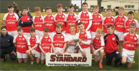  ??  ?? The Monageer-Boolavogue hurlers in happy mood after winning the New Ross Standard Under-14 Division 4 championsh­ip.