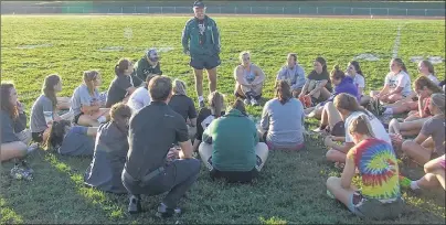  ?? GUARDIAN PHOTO ?? The UPEI Panthers discuss Friday’s Atlantic University Sport women’s rugby semifinal against Acadia in Wolfville, N.S.