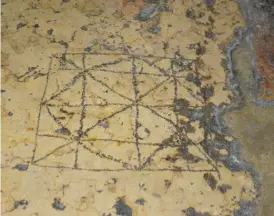  ??  ?? Design of a game (incised on a slab in the ground) similar to that played by the soldiers for the Robe of Jesus Sanctuary Lions’ Gate, church of the Flagellati­on church of Condemnati­on and Imposition of the Cross in the Muslim