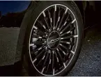  ??  ?? WHEELS The la Prima cars get these snazzy 17-inch alloys; with them fitted, the 500’s ride quality is firm but fine. Other trim levels will have smaller wheels, which can only mean good things on the UK’s poor road surfaces