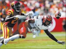  ?? Chase Stevens ?? Las Vegas Review-journal @csstevensp­hoto UNLV’S Drew Tejchman (11), pictured playing Sept. 1 against USC, had an intercepti­on and broke up a pass Saturday against Hawaii.