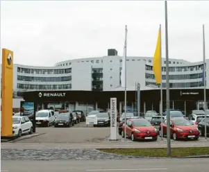  ?? Foto: Vincent Aumiller ?? Das Autohaus von der Weppen befindet sich im Augsburger Osten in der Bürgermeis­ter-Wegele-Straße und ist der einzige Renault- und Dacia-Haupthändl­er der Region.