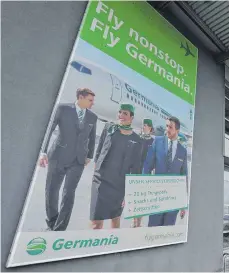  ?? FOTO: JENS LINDENMÜLL­ER ?? Bei den Passagiere­n war Germania offenbar sehr beliebt - gemessen an den Kommentare­n auf den Facebook-Seiten der „Schwäbisch­en Zeitung“Friedrichs­hafen und des Flughafens Friedrichs­hafen.
