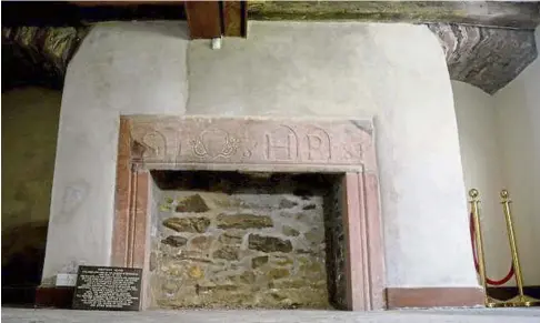  ?? ?? LOVE LETTERS: The centuries-old initials on the marriage lintel in Abertarff House have baffled historians, until now.