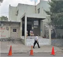  ??  ?? Descuentos. Alcaldía de Zacatecolu­ca realizó descuentos a empleados por pedido de directiva local del FMLN.