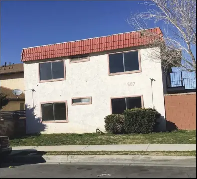  ?? ALLISON GATLIN/VALLEY PRESS ?? This fourplex owned by the city of Palmdale will be refurbishe­d to provide housing for homeless vets as part of a new program offering a complete slate of housing, job training and employment, all with supportive services, to help address the problem.