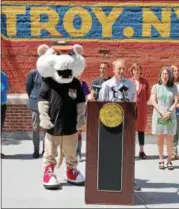  ?? LAUREN HALLIGAN -- LHALLIGAN@DIGITALFIR­STMEDIA.COM ?? Southpaw and general manager Matt Callahan of the TriCity ValleyCats speak at a press conference announcing Troy summer events, held Tuesday in the city’s downtown district.