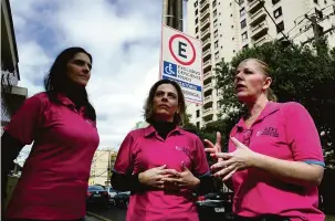  ?? Marcos Zanutto ?? Alessandra Balekian, Ana Flávia Alves e Michelle Berbert, da Associação Famílias Especiais de Londrina