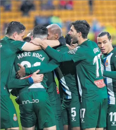  ??  ?? El Espanyol ganó fuera de casa en la primera visita de Abelardo a un estadiod de Primera, la Cerámica.