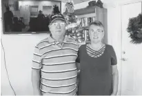  ?? CONTRIBUTE­D ?? Wayne and Debbie Mailman pose for a photo in their winter home in Florida in December 2019. The couple, who were in Florida this year and contracted COVID-19, are facing steep medical bills for their time in hospital there.