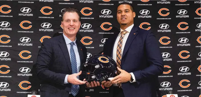  ?? ANTHONY VAZQUEZ/SUN-TIMES ?? Bears coach Matt Eberflus (left) and general manager Ryan Poles (right) are further along in their teardown than former GM Ryan Pace was at this point in 2015.