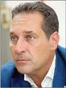  ??  ?? Freiheitli­chen-Chef Strache