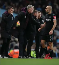  ?? Getty ?? After four games in charge, David Moyes, middle, has only a point to show since taking over at West Ham United