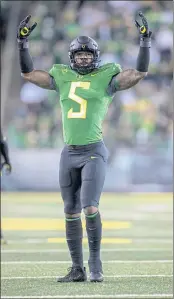  ?? TOM HAUCK — GETTY IMAGES ?? Kayvon Thibodeaux of Oregon reacts against Arizona at Autzen Stadium on September 25 in Eugene, Oregon.